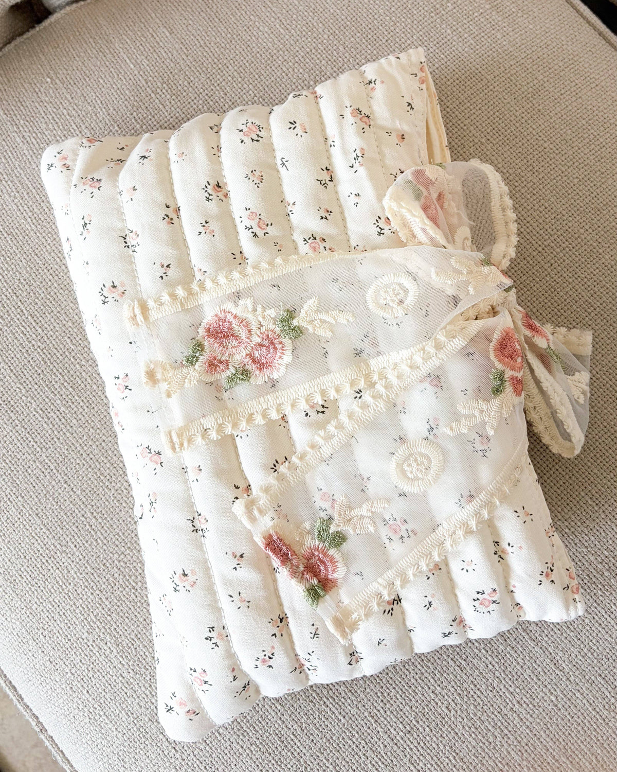 Large Pink Floral Book Sleeve with Lace Ribbon | Bible, Hardcover & Laptop Sleeve
